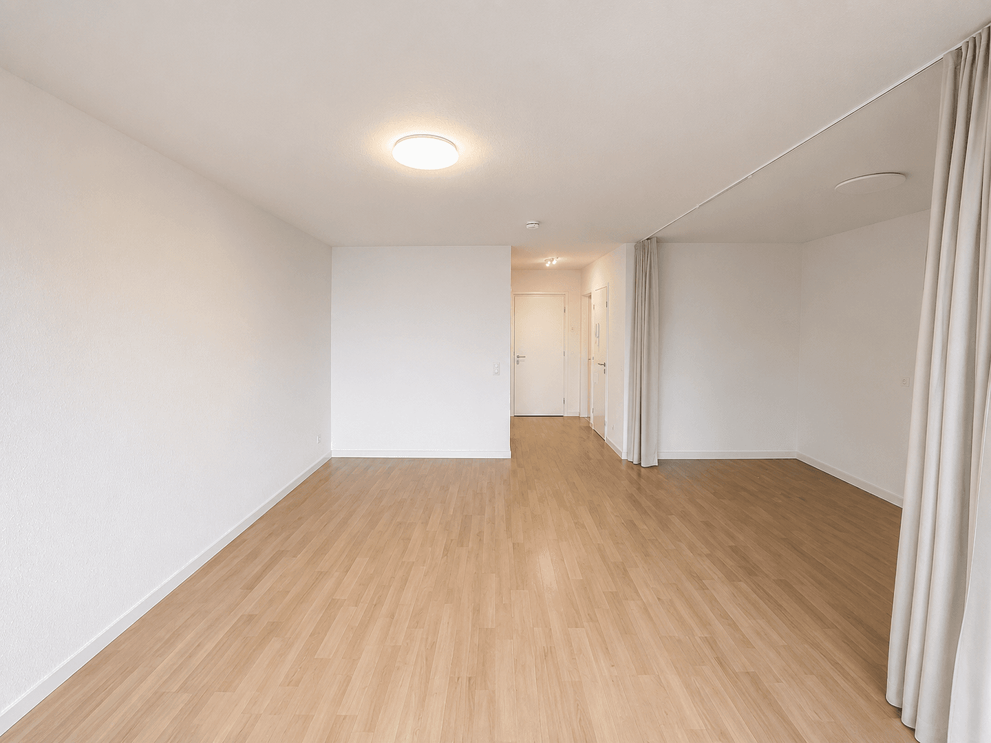 Pronájem bytu 1+kk 49 m², Römersteinstraße 108, Reutlingen, Bádensko-Württembersko Pronájem bytu 1+kk 49 m², Römersteinstraße 108, Reutlingen, Bádensko-Württembersko