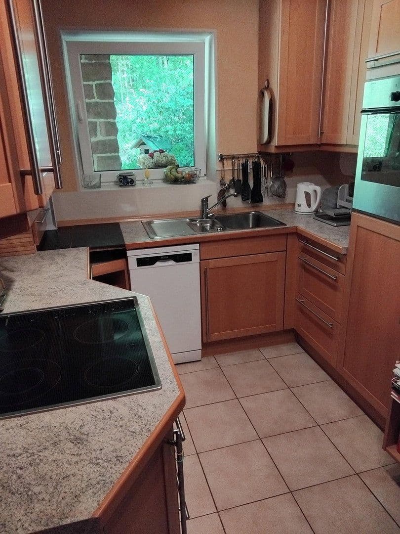Prodej domu 180 m², pozemek 6.000 m², Lemberg, Porýní-Falc Prodej domu 180 m², pozemek 6.000 m², Lemberg, Porýní-Falc