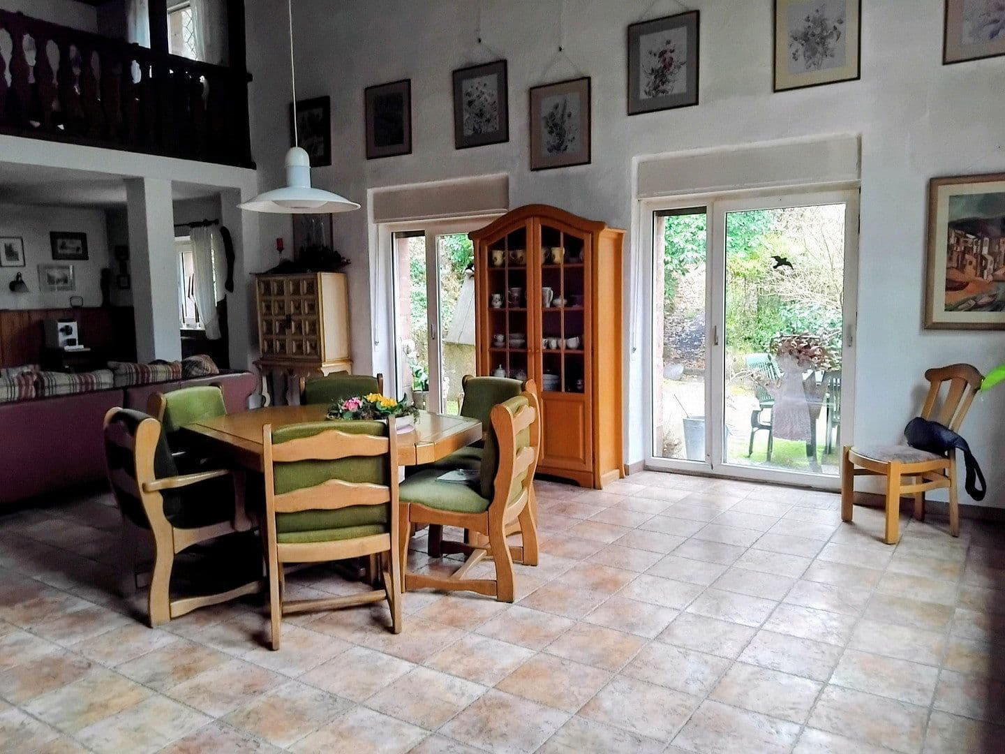 Prodej domu 180 m², pozemek 6.000 m², Lemberg, Porýní-Falc Prodej domu 180 m², pozemek 6.000 m², Lemberg, Porýní-Falc