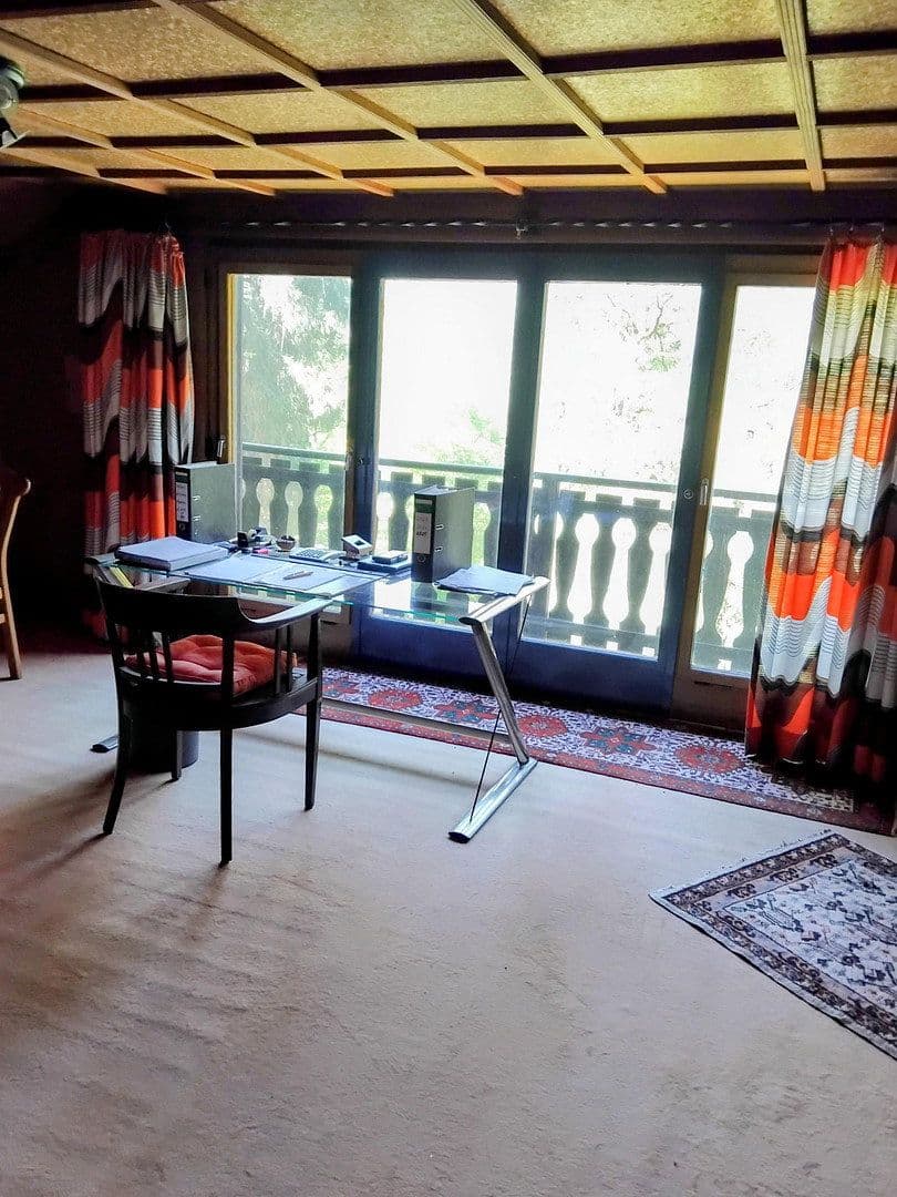 Prodej domu 180 m², pozemek 6.000 m², Lemberg, Porýní-Falc Prodej domu 180 m², pozemek 6.000 m², Lemberg, Porýní-Falc