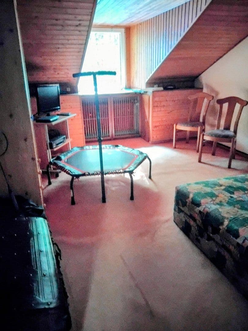 Prodej domu 180 m², pozemek 6.000 m², Lemberg, Porýní-Falc Prodej domu 180 m², pozemek 6.000 m², Lemberg, Porýní-Falc