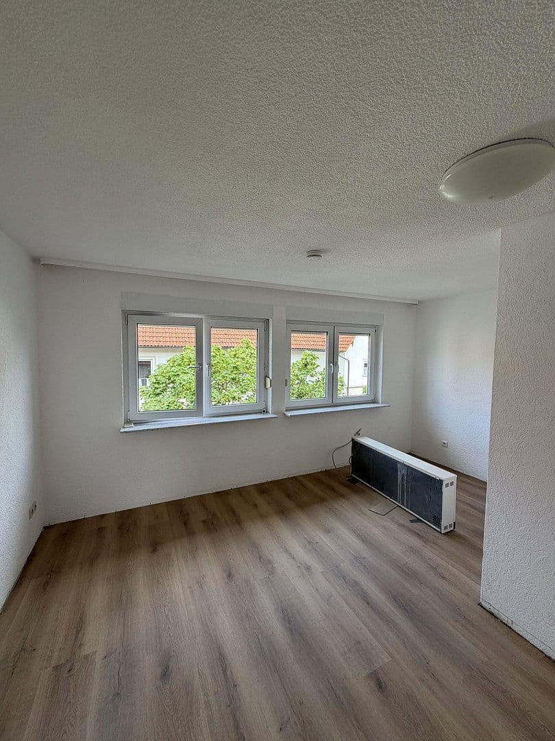 Prodej bytu 5+1 85 m², Trochtelfingen, Bádensko-Württembersko Prodej bytu 5+1 85 m², Trochtelfingen, Bádensko-Württembersko