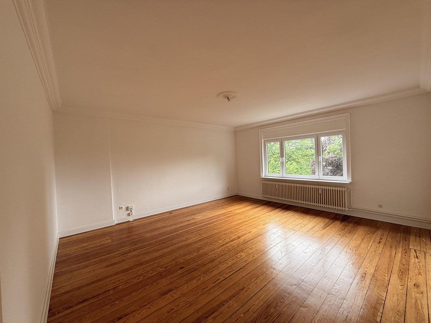 Pronájem bytu 3+1 100 m², Bismarckallee, Ahrensburg, Šlesvicko-Holštýnsko Pronájem bytu 3+1 100 m², Bismarckallee, Ahrensburg, Šlesvicko-Holštýnsko