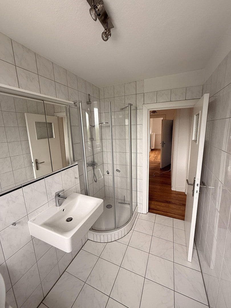 Pronájem bytu 3+1 100 m², Bismarckallee, Ahrensburg, Šlesvicko-Holštýnsko Pronájem bytu 3+1 100 m², Bismarckallee, Ahrensburg, Šlesvicko-Holštýnsko
