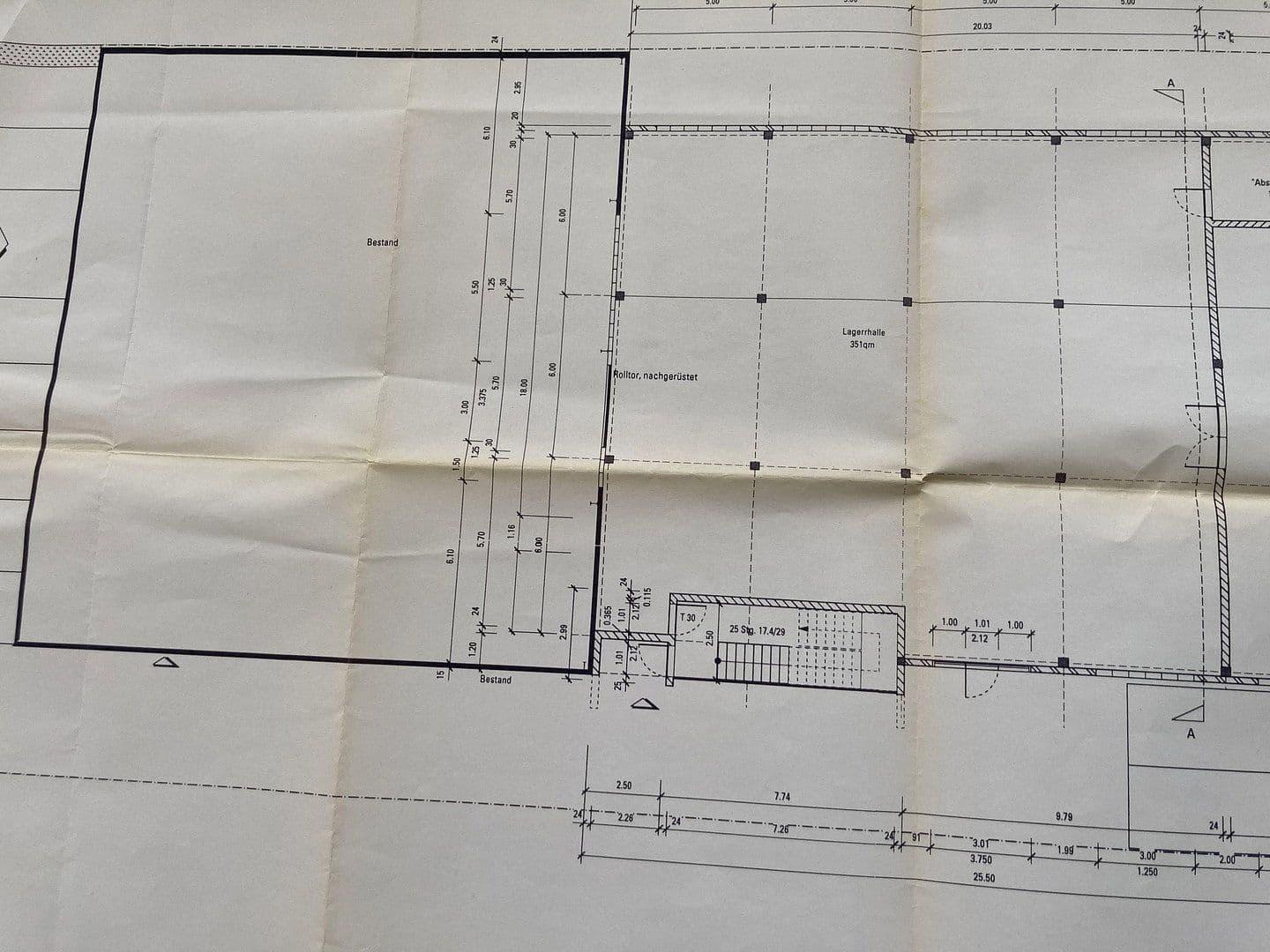 Pronájem nebytového prostoru 1.500 m², Die Ammenwiese 9, Bürstadt, Hessen Pronájem nebytového prostoru 1.500 m², Die Ammenwiese 9, Bürstadt, Hessen