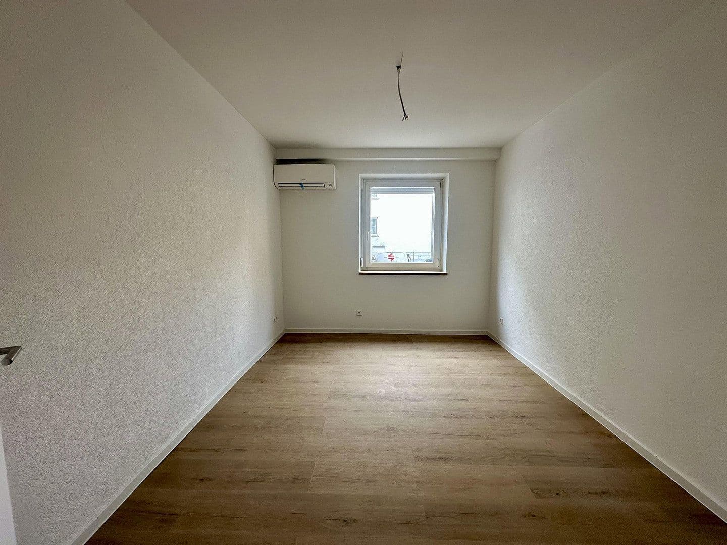 Pronájem bytu 2+1 51 m², Wartbergstraße 17, Heilbronn, Bádensko-Württembersko Pronájem bytu 2+1 51 m², Wartbergstraße 17, Heilbronn, Bádensko-Württembersko