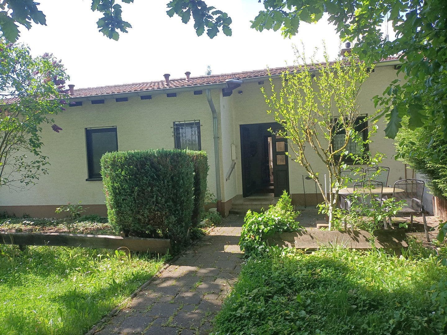 Prodej domu 124 m², pozemek 306 m², Bonn, Severní Porýní-Vestfálsko Prodej domu 124 m², pozemek 306 m², Bonn, Severní Porýní-Vestfálsko