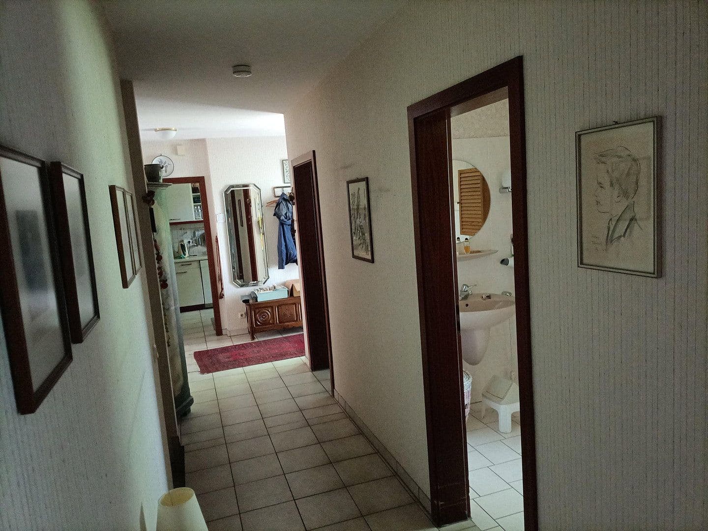 Prodej domu 124 m², pozemek 306 m², Bonn, Severní Porýní-Vestfálsko Prodej domu 124 m², pozemek 306 m², Bonn, Severní Porýní-Vestfálsko
