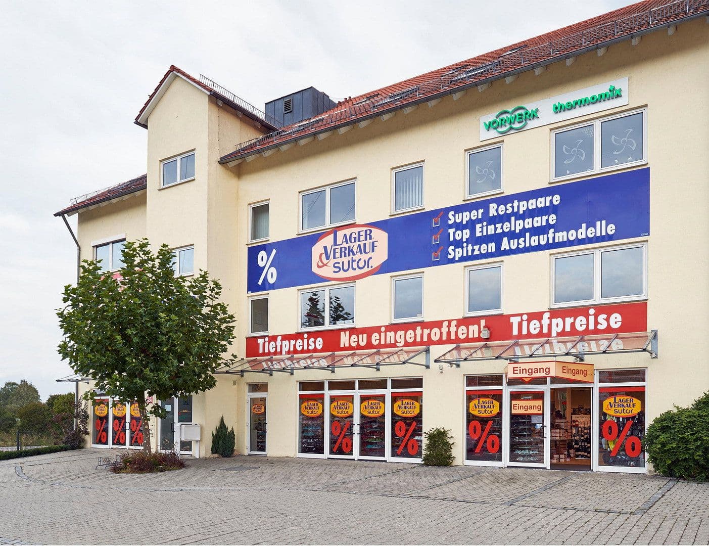 Pronájem kanceláře 750 m², Opalstr. 19, Altdorf, Bavorsko Pronájem kanceláře 750 m², Opalstr. 19, Altdorf, Bavorsko