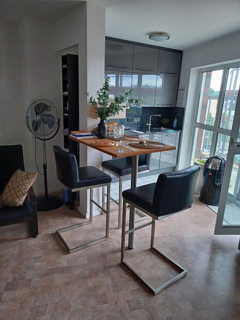 Pronájem bytu 1+kk 46 m², Sörensenstr.44, Kiel, Šlesvicko-Holštýnsko Pronájem bytu 1+kk 46 m², Sörensenstr.44, Kiel, Šlesvicko-Holštýnsko