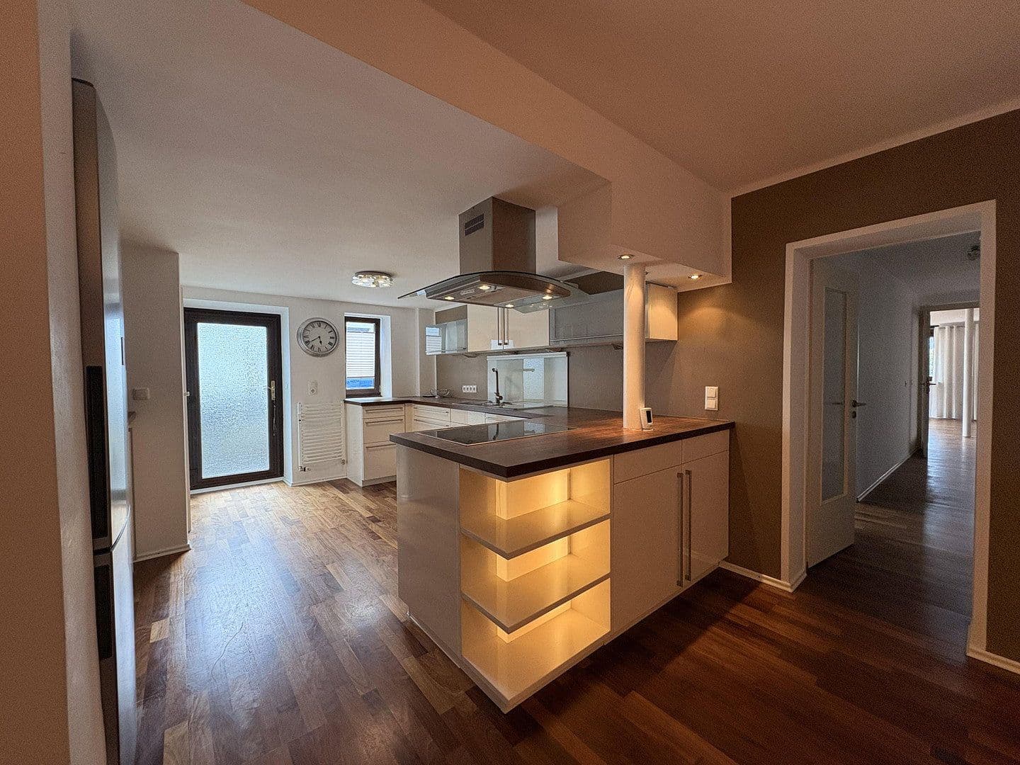Prodej bytu 4+kk 134 m², Inning am Ammersee, Bavorsko Prodej bytu 4+kk 134 m², Inning am Ammersee, Bavorsko