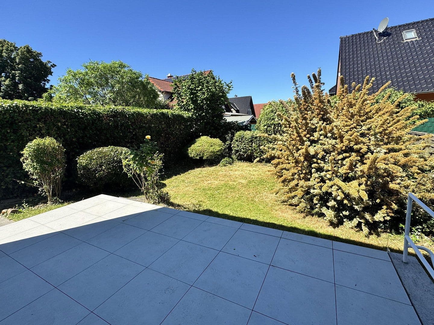 Prodej domu 115 m², pozemek 281 m², Max-Planck-Str. 12, Niederkassel, Severní Porýní-Vestfálsko Prodej domu 115 m², pozemek 281 m², Max-Planck-Str. 12, Niederkassel, Severní Porýní-Vestfálsko