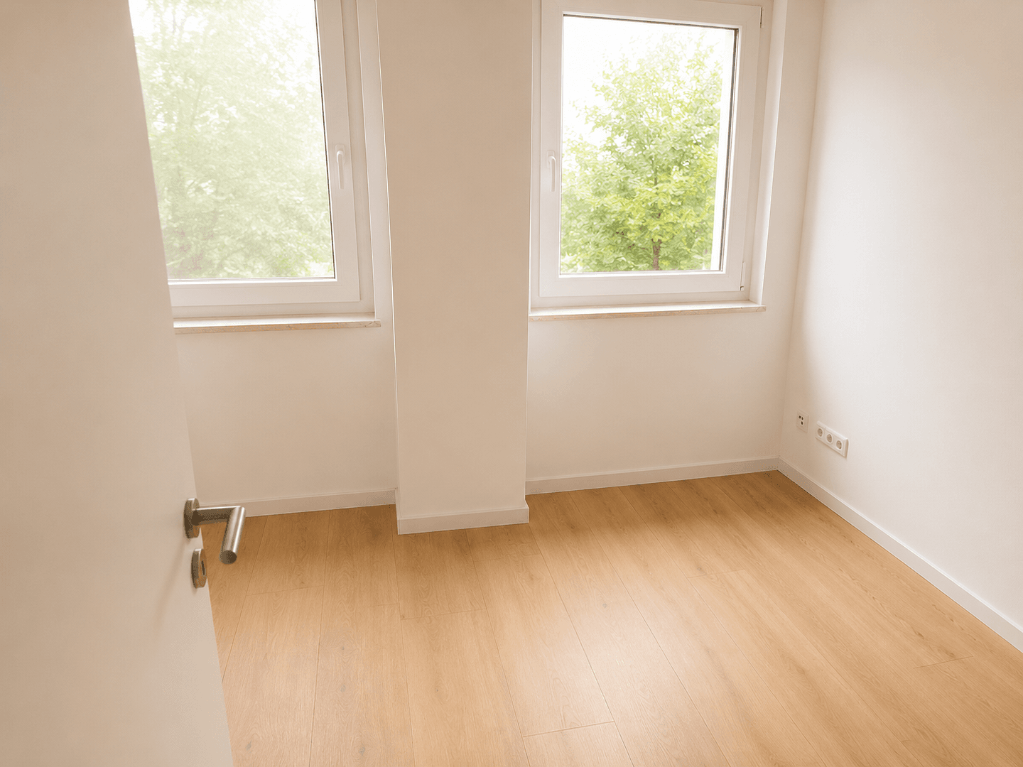 Pronájem domu 141 m², pozemek 80 m², Frankfurt, Hessen Pronájem domu 141 m², pozemek 80 m², Frankfurt, Hessen
