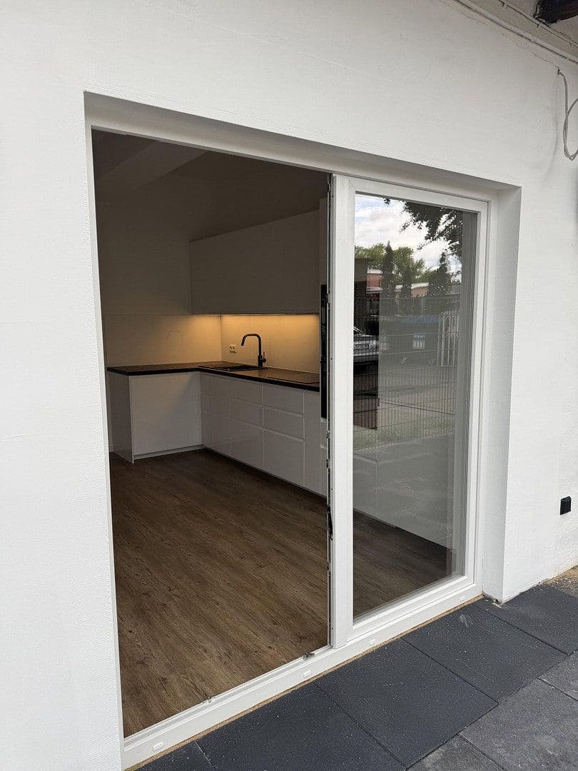 Pronájem bytu 3+1 79 m², Theodorstraße 41 i, Hamburg, Hamburg Pronájem bytu 3+1 79 m², Theodorstraße 41 i, Hamburg, Hamburg