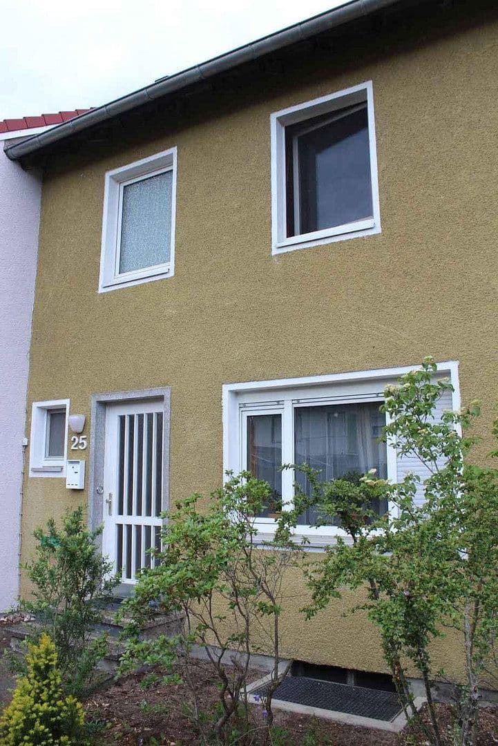 Prodej domu 84 m², pozemek 214 m², Albert-Schweizer-Straße 25, Gifhorn, Dolní Sasko Prodej domu 84 m², pozemek 214 m², Albert-Schweizer-Straße 25, Gifhorn, Dolní Sasko