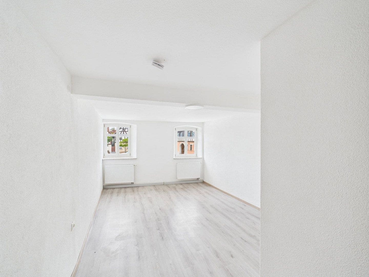 Pronájem domu 280 m², pozemek 200 m², Marktplatz 17, Baunach, Bavorsko Pronájem domu 280 m², pozemek 200 m², Marktplatz 17, Baunach, Bavorsko