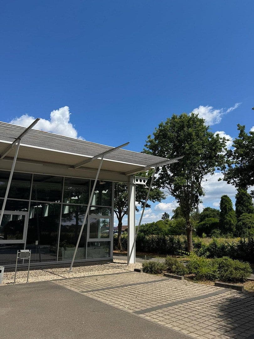 Pronájem nebytového prostoru 10.000 m², Kirchstr. 32, Gommersheim, Porýní-Falc Pronájem nebytového prostoru 10.000 m², Kirchstr. 32, Gommersheim, Porýní-Falc