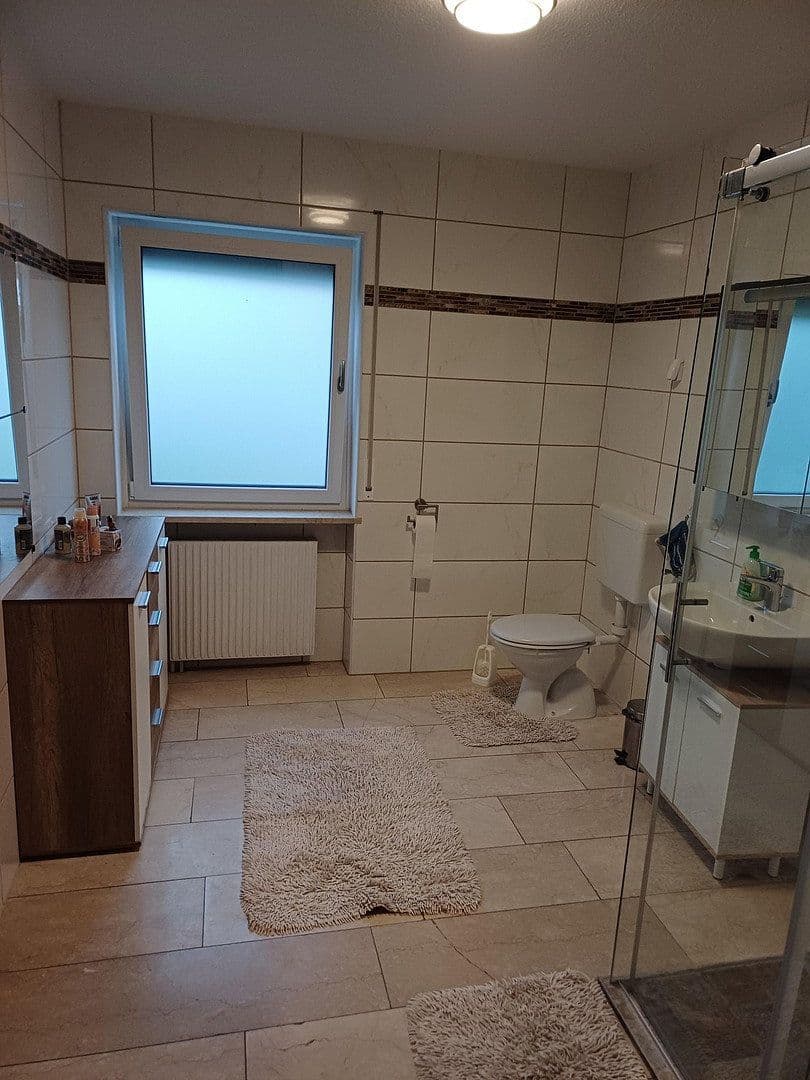 Prodej domu 270 m², pozemek 984 m², Schnaittach, Bavorsko Prodej domu 270 m², pozemek 984 m², Schnaittach, Bavorsko