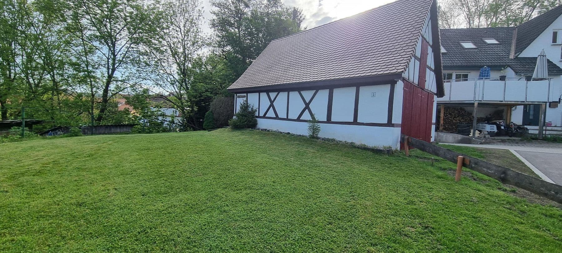 Prodej pozemku 297 m², Leo-Sandel-Straße 5, Rottweil, Bádensko-Württembersko Prodej pozemku 297 m², Leo-Sandel-Straße 5, Rottweil, Bádensko-Württembersko