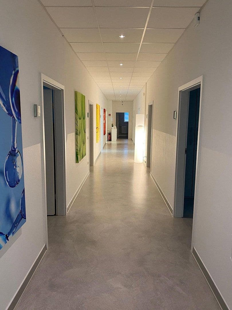 Prodej domu 1.755 m², pozemek 5.629 m², Gelnhausen, Hessen Prodej domu 1.755 m², pozemek 5.629 m², Gelnhausen, Hessen