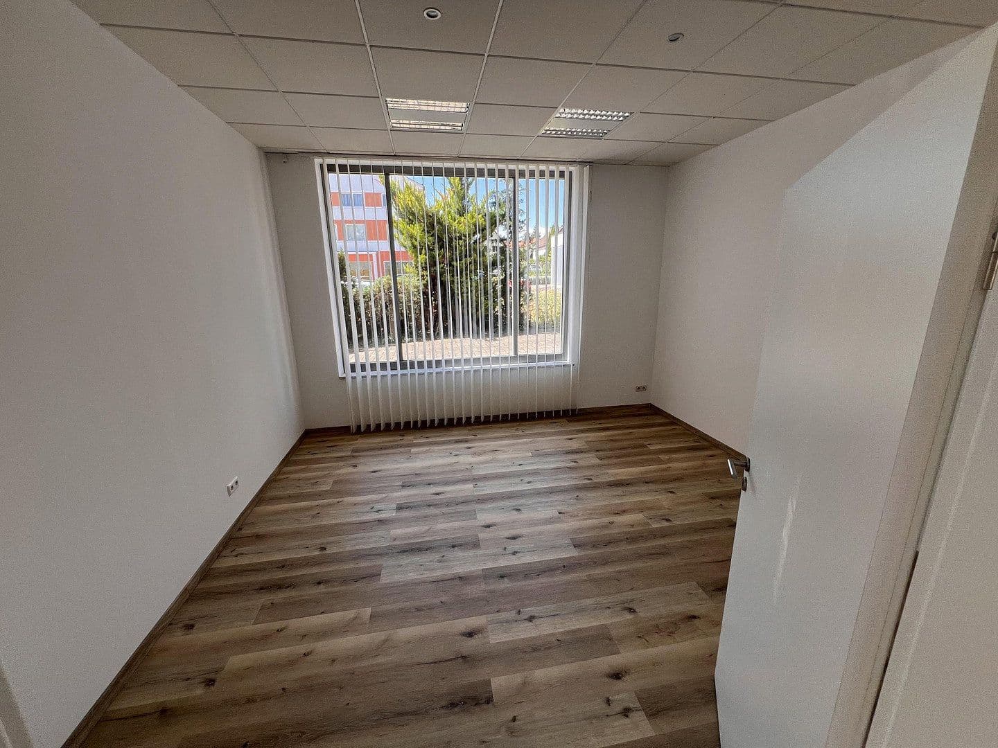 Prodej nebytového prostoru 123 m², Hauptstrasse 26, Trossingen, Bádensko-Württembersko Prodej nebytového prostoru 123 m², Hauptstrasse 26, Trossingen, Bádensko-Württembersko