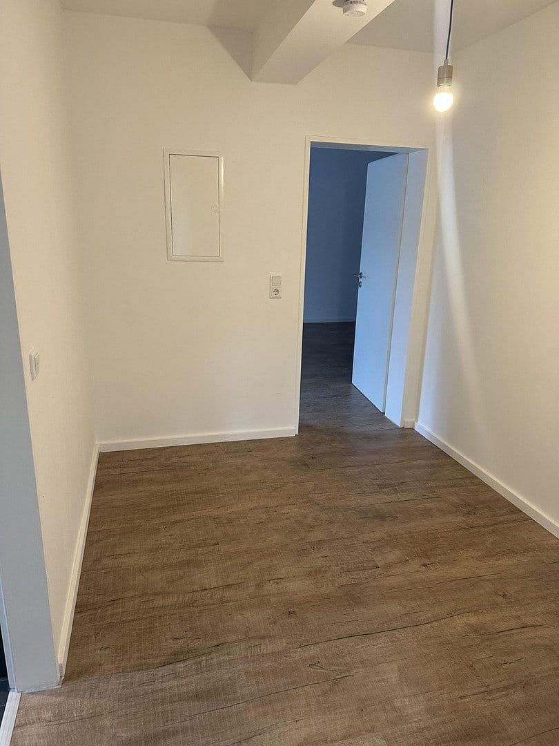Pronájem bytu 2+1 60 m², Rösrather Str.700A, Köln, Severní Porýní-Vestfálsko Pronájem bytu 2+1 60 m², Rösrather Str.700A, Köln, Severní Porýní-Vestfálsko