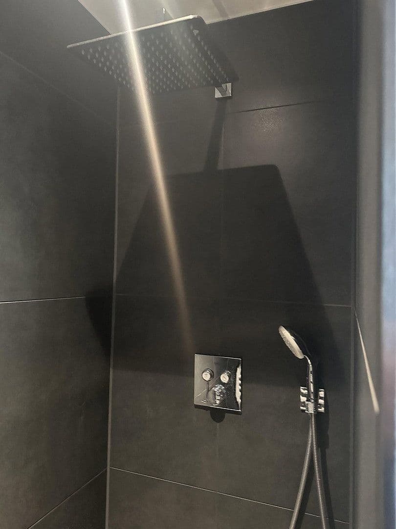 Pronájem bytu 2+1 60 m², Rösrather Str.700A, Köln, Severní Porýní-Vestfálsko Pronájem bytu 2+1 60 m², Rösrather Str.700A, Köln, Severní Porýní-Vestfálsko