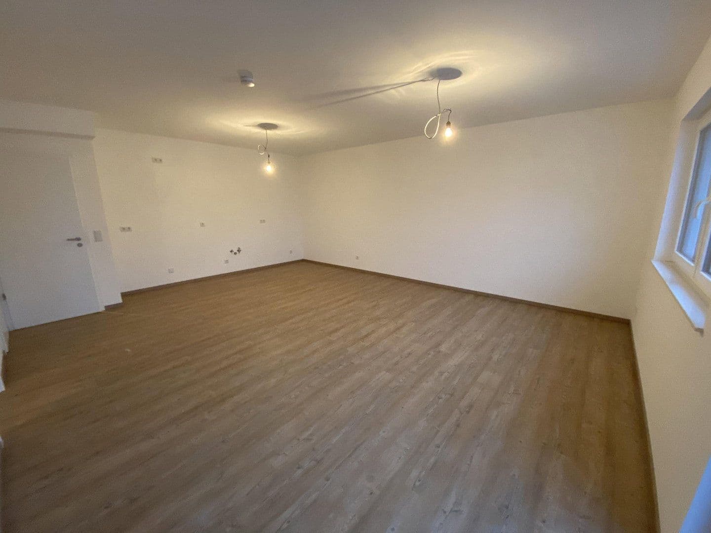 Pronájem bytu 3+1 77 m², Borgholzhausen, Severní Porýní-Vestfálsko Pronájem bytu 3+1 77 m², Borgholzhausen, Severní Porýní-Vestfálsko