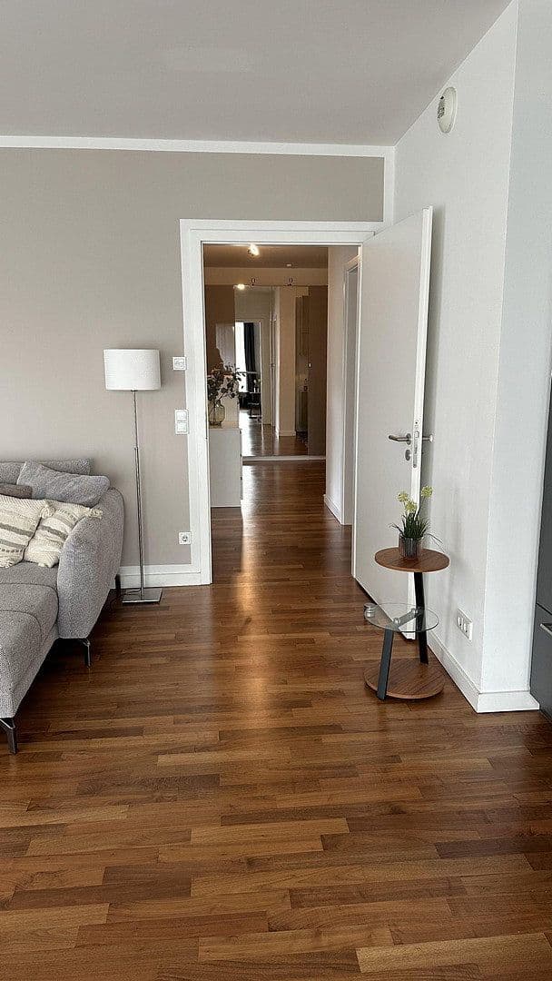 Prodej bytu 4+1 122 m², Lübeck, Šlesvicko-Holštýnsko Prodej bytu 4+1 122 m², Lübeck, Šlesvicko-Holštýnsko