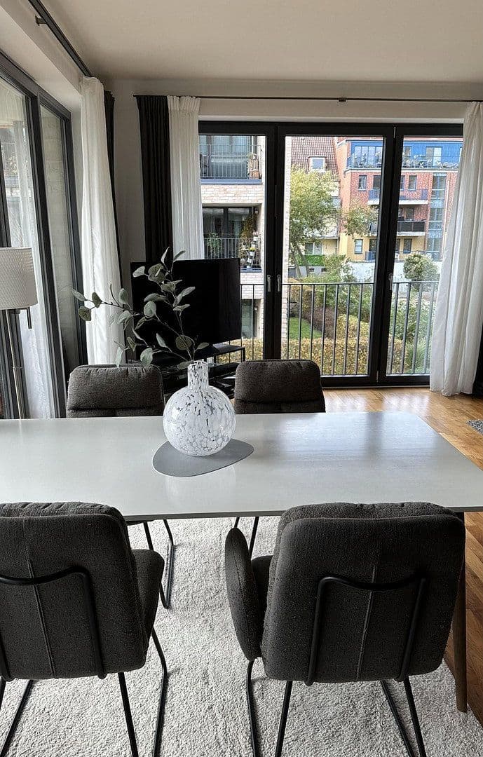 Prodej bytu 4+1 122 m², Lübeck, Šlesvicko-Holštýnsko Prodej bytu 4+1 122 m², Lübeck, Šlesvicko-Holštýnsko