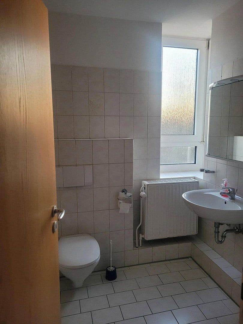 Pronájem bytu 3+1 81 m², Norderneystr. 9, Wilhelmshaven, Dolní Sasko Pronájem bytu 3+1 81 m², Norderneystr. 9, Wilhelmshaven, Dolní Sasko