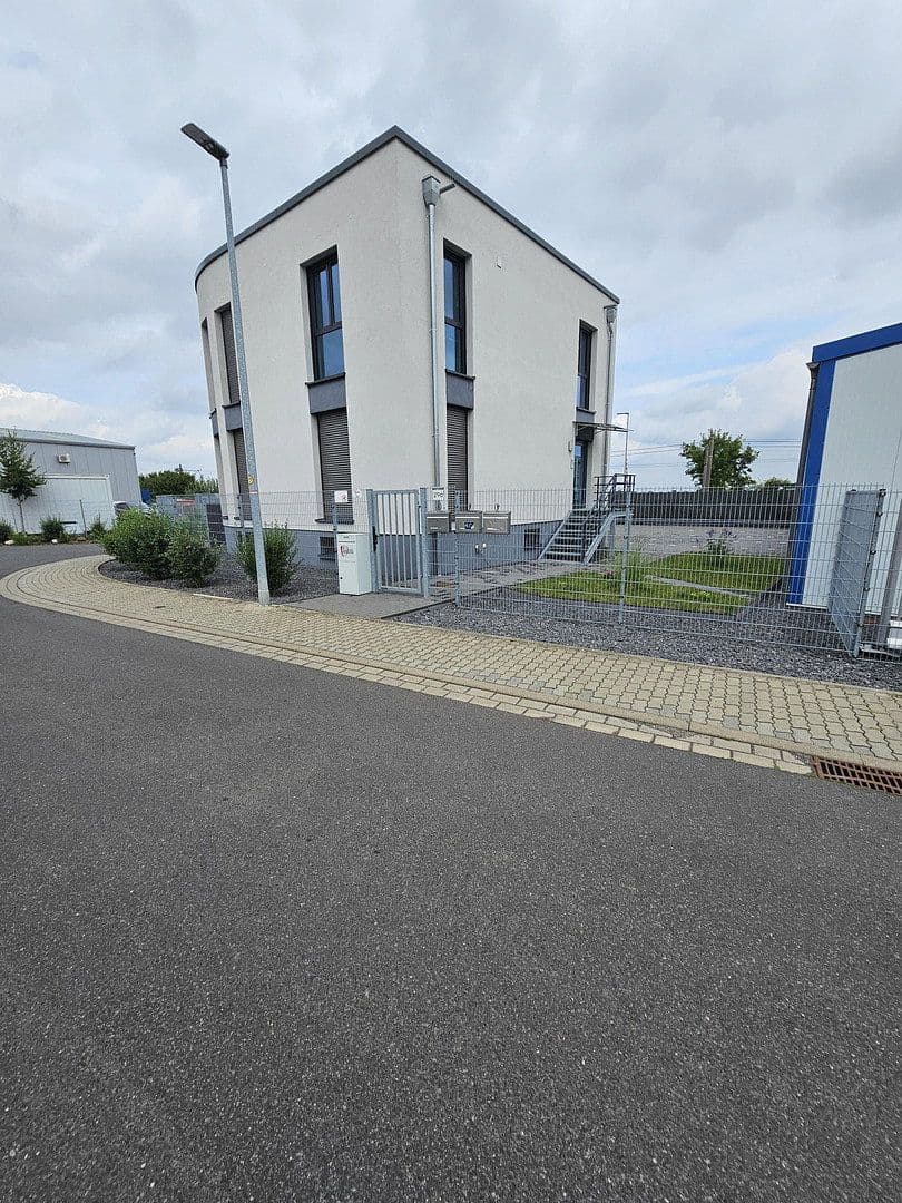 Pronájem kanceláře 74 m², Lintgesfuhr 29a, Bornheim, Severní Porýní-Vestfálsko Pronájem kanceláře 74 m², Lintgesfuhr 29a, Bornheim, Severní Porýní-Vestfálsko