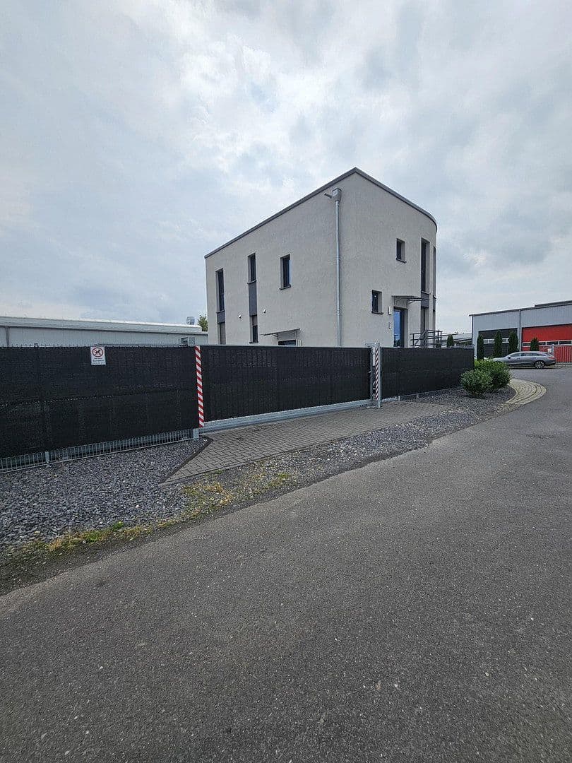 Pronájem kanceláře 74 m², Lintgesfuhr 29a, Bornheim, Severní Porýní-Vestfálsko Pronájem kanceláře 74 m², Lintgesfuhr 29a, Bornheim, Severní Porýní-Vestfálsko