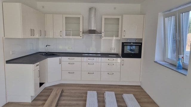 Pronájem domu 125 m², pozemek 310 m², Hainbuchenweg 3a, Lauenburg/Elbe, Šlesvicko-Holštýnsko Pronájem domu 125 m², pozemek 310 m², Hainbuchenweg 3a, Lauenburg/Elbe, Šlesvicko-Holštýnsko