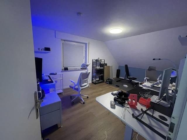 Pronájem domu 180 m², pozemek 290 m², Franz-Schubert-Str. 14, Ratingen, Severní Porýní-Vestfálsko Pronájem domu 180 m², pozemek 290 m², Franz-Schubert-Str. 14, Ratingen, Severní Porýní-Vestfálsko