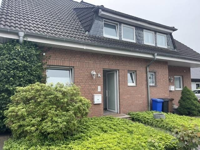 Pronájem domu 180 m², pozemek 290 m², Franz-Schubert-Str. 14, Ratingen, Severní Porýní-Vestfálsko Pronájem domu 180 m², pozemek 290 m², Franz-Schubert-Str. 14, Ratingen, Severní Porýní-Vestfálsko