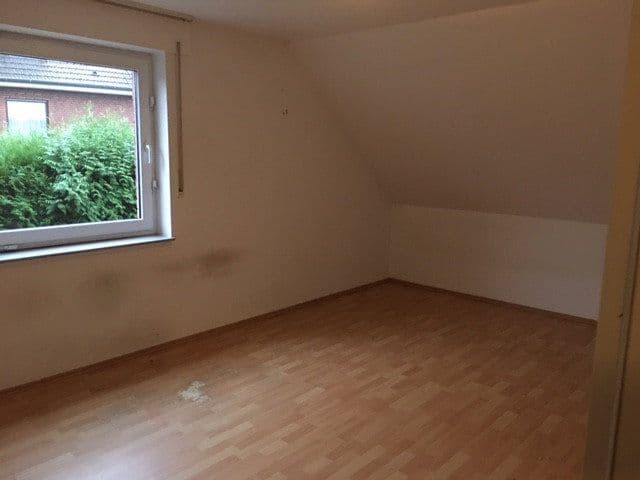 Pronájem domu 180 m², pozemek 290 m², Franz-Schubert-Str. 14, Ratingen, Severní Porýní-Vestfálsko Pronájem domu 180 m², pozemek 290 m², Franz-Schubert-Str. 14, Ratingen, Severní Porýní-Vestfálsko