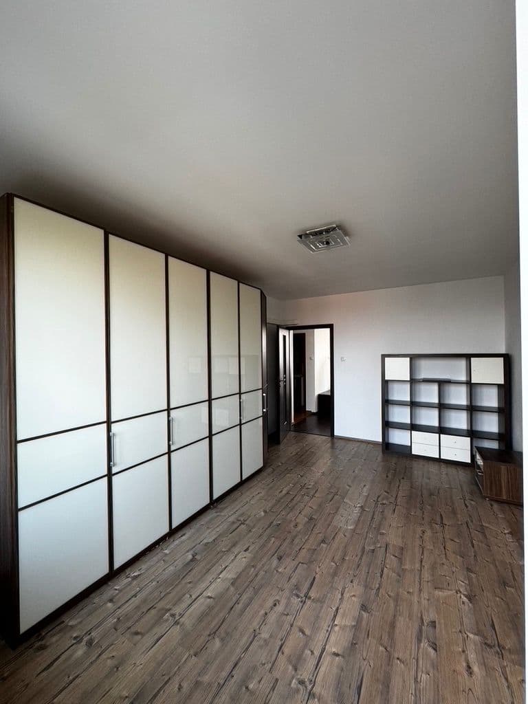 Pronájem bytu 3+1 72 m², Sokolovská, Ostrava, Moravskoslezský kraj Pronájem bytu 3+1 72 m², Sokolovská, Ostrava, Moravskoslezský kraj