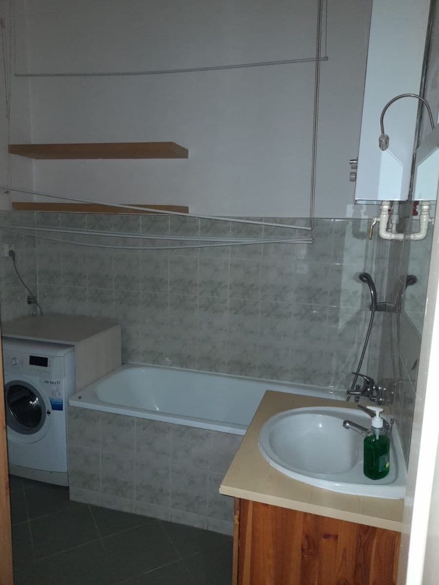 Pronájem bytu 2+1 60 m², Osadní, Praha, Praha Pronájem bytu 2+1 60 m², Osadní, Praha, Praha
