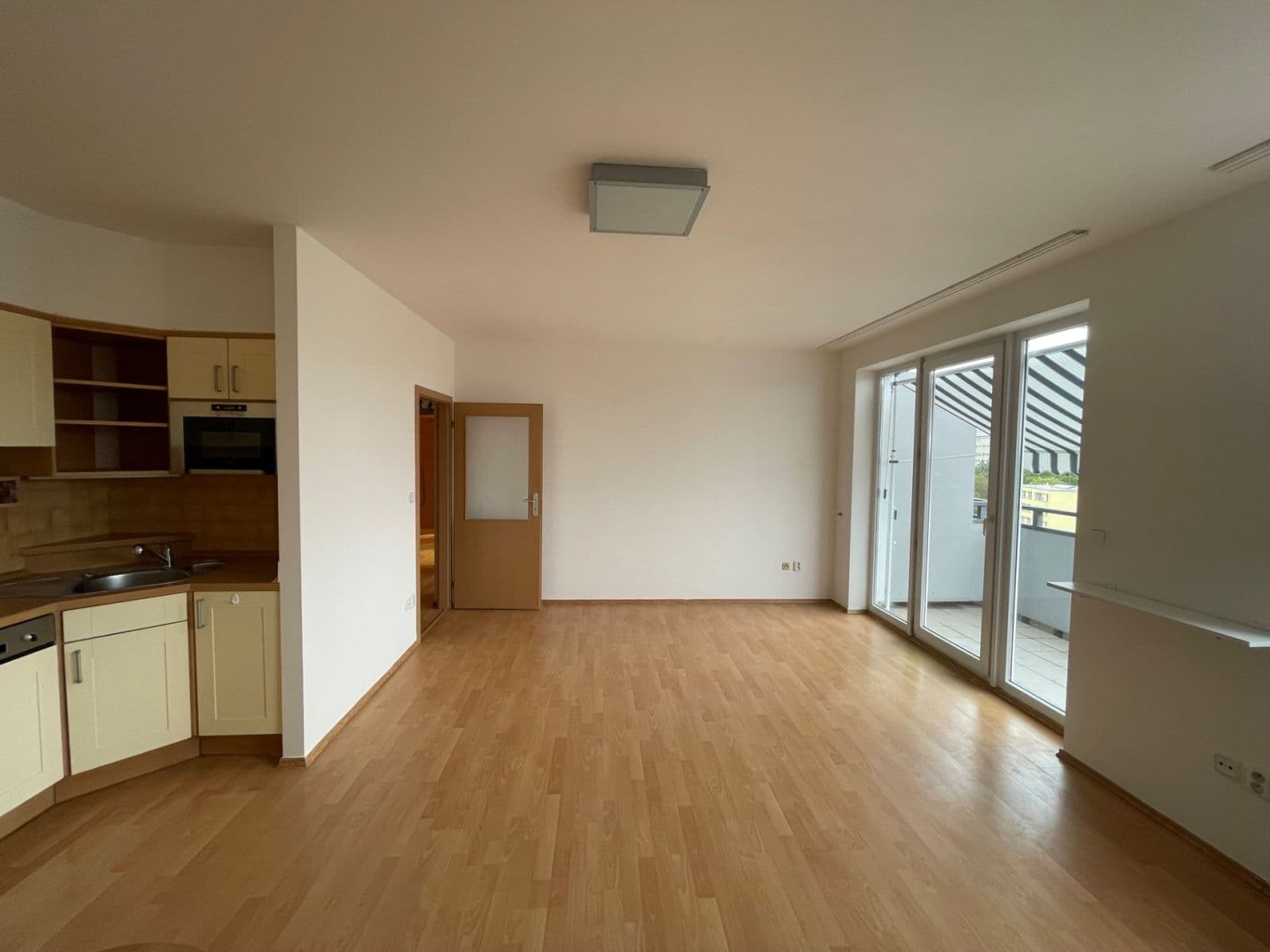 Pronájem bytu 2+kk 64 m², Teplická, Praha, Praha Pronájem bytu 2+kk 64 m², Teplická, Praha, Praha
