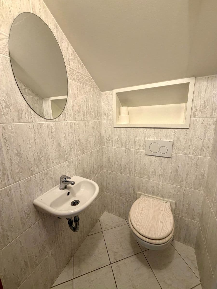 Prodej domu 220 m², pozemek 360 m², Staré zámky, Brno, Jihomoravský kraj Prodej domu 220 m², pozemek 360 m², Staré zámky, Brno, Jihomoravský kraj