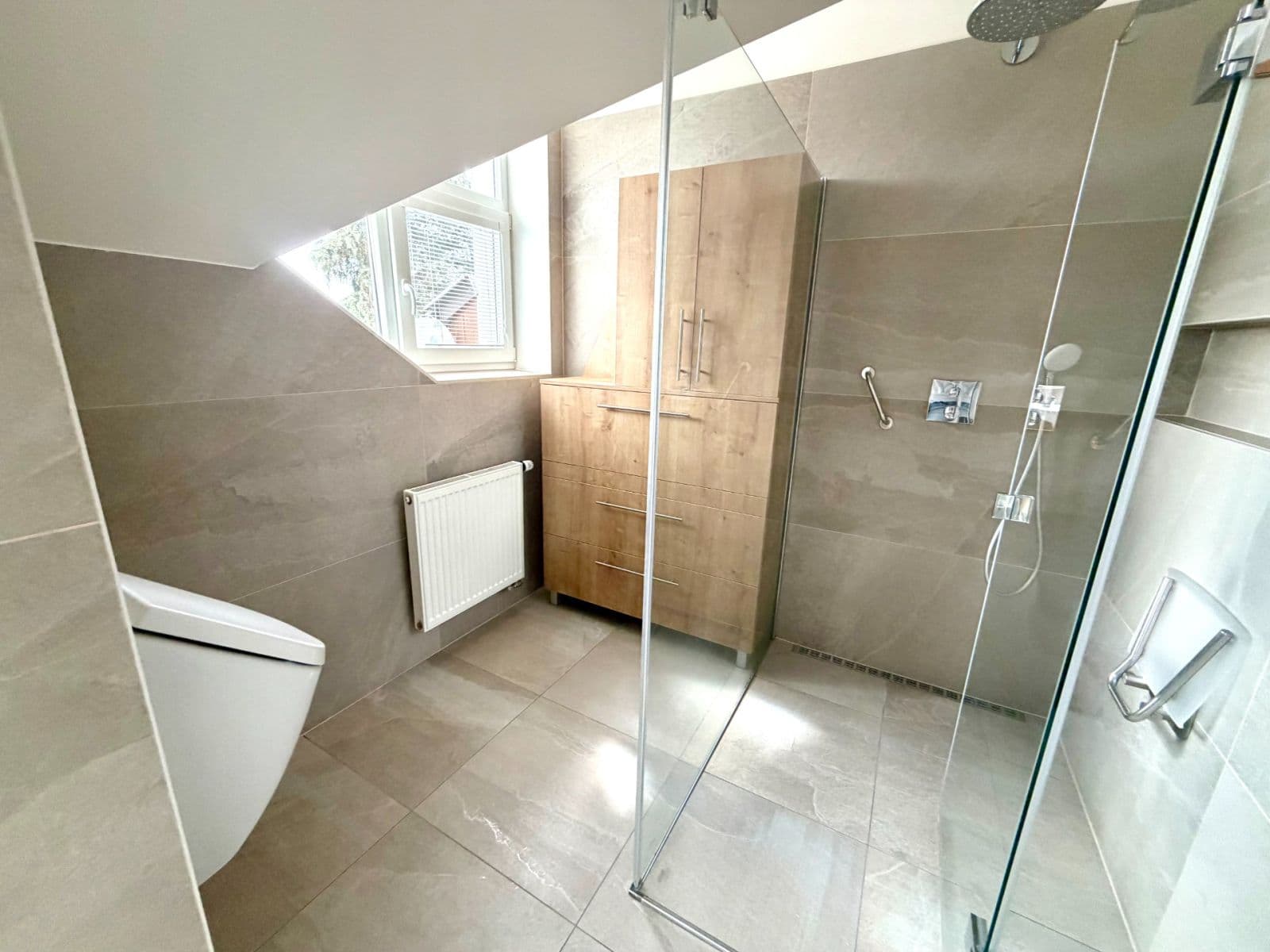 Prodej domu 220 m², pozemek 360 m², Staré zámky, Brno, Jihomoravský kraj Prodej domu 220 m², pozemek 360 m², Staré zámky, Brno, Jihomoravský kraj