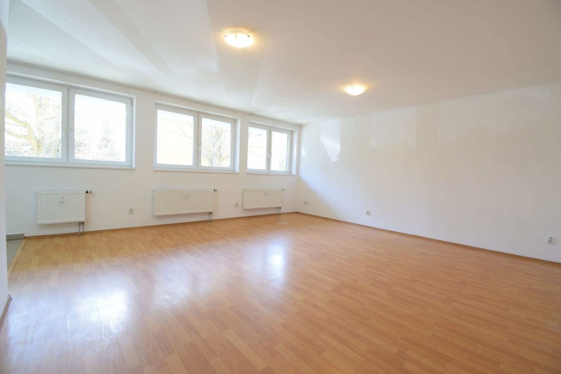 Prodej bytu 2+kk 59 m², K Haltýři, Praha, Praha Prodej bytu 2+kk 59 m², K Haltýři, Praha, Praha
