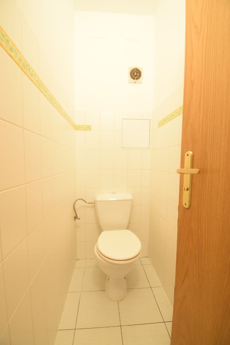 Prodej bytu 2+kk 59 m², K Haltýři, Praha, Praha Prodej bytu 2+kk 59 m², K Haltýři, Praha, Praha