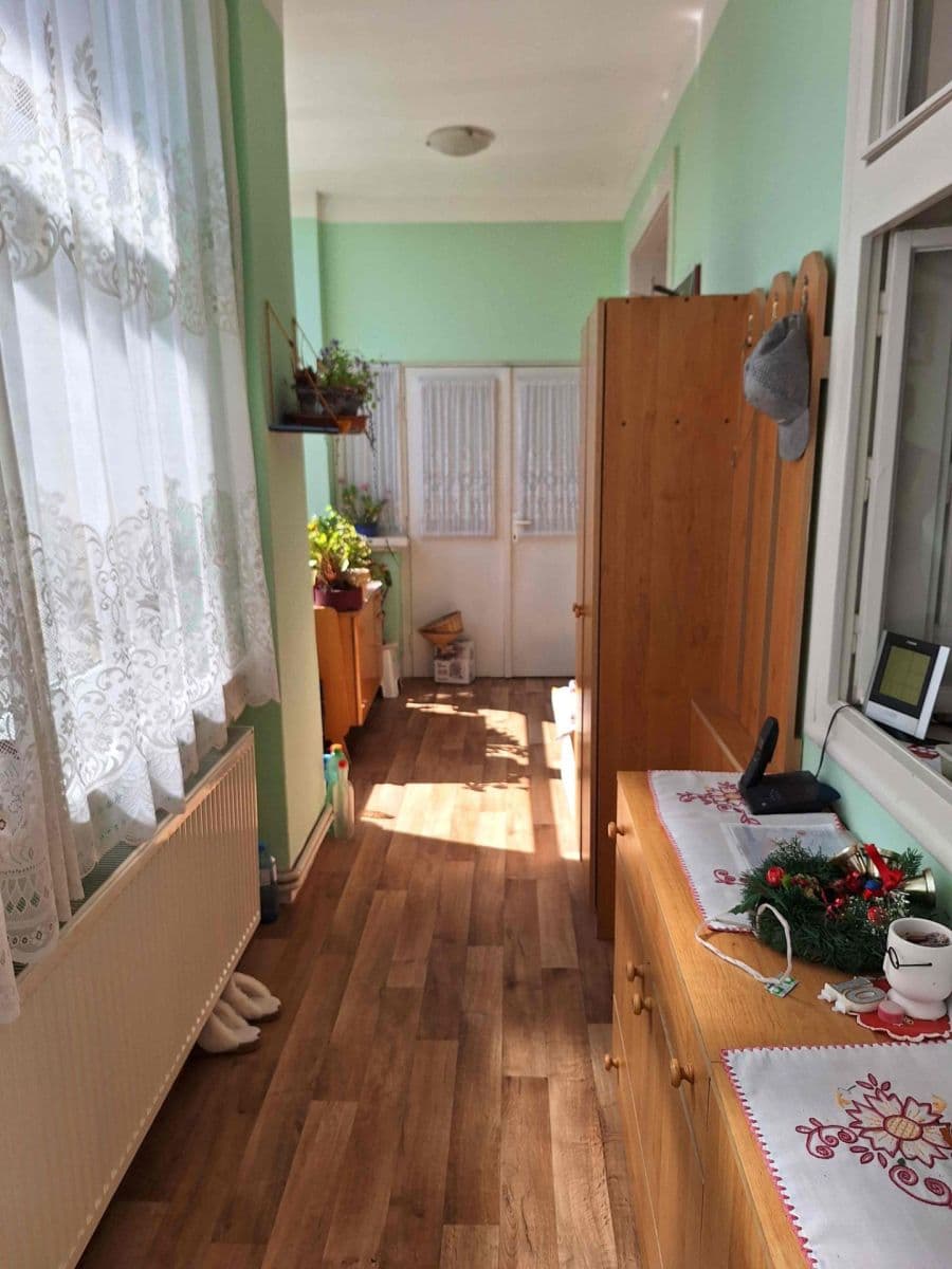 Prodej domu 115 m², pozemek 402 m², Komjatická, Nové Zámky, Nitriansky kraj Prodej domu 115 m², pozemek 402 m², Komjatická, Nové Zámky, Nitriansky kraj