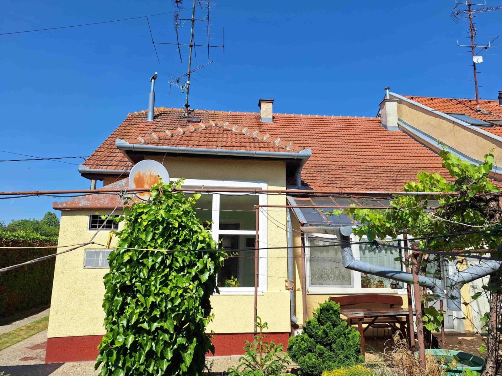 Prodej domu 115 m², pozemek 402 m², Komjatická, Nové Zámky, Nitriansky kraj Prodej domu 115 m², pozemek 402 m², Komjatická, Nové Zámky, Nitriansky kraj