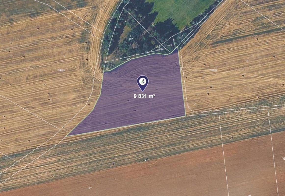 Prodej pozemku 3.277 m², Kvíčovice, Plzeňský kraj Prodej pozemku 3.277 m², Kvíčovice, Plzeňský kraj