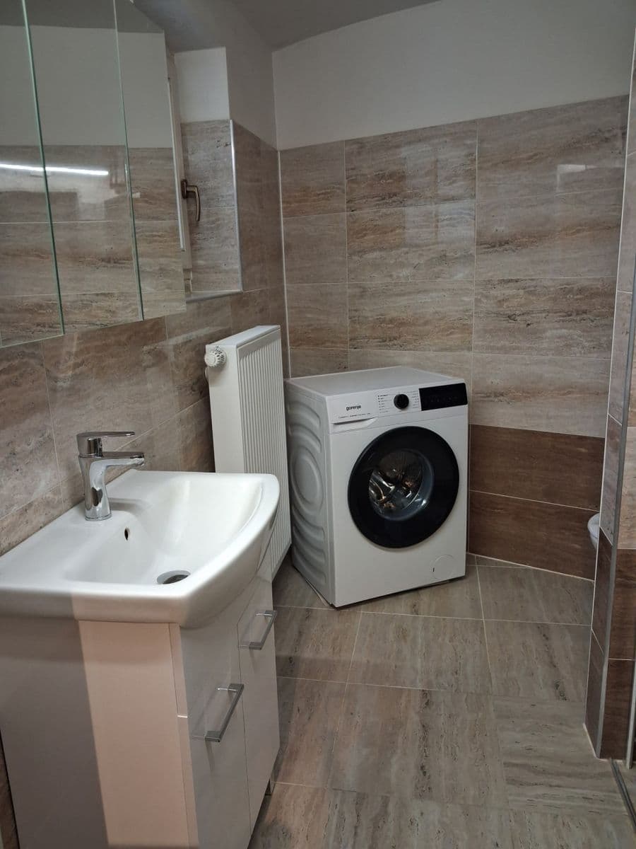 Pronájem bytu 2+kk 47 m², Vratislavova, Praha, Praha Pronájem bytu 2+kk 47 m², Vratislavova, Praha, Praha