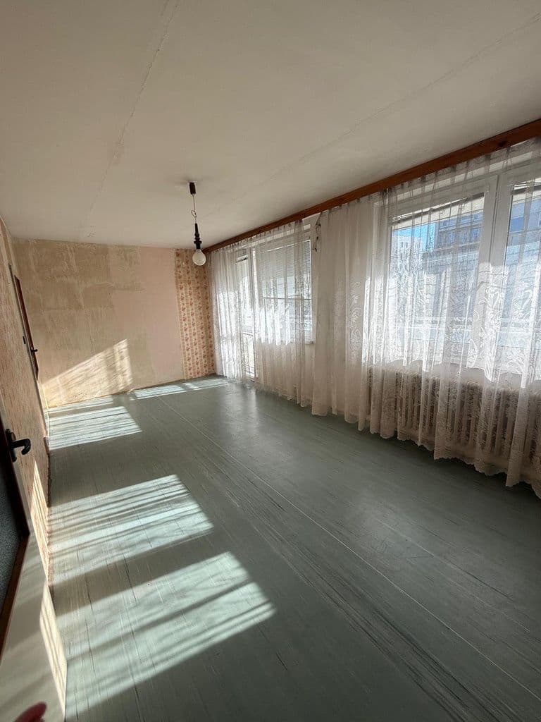 Prodej bytu 3+1 73 m², Habrová, Praha, Praha Prodej bytu 3+1 73 m², Habrová, Praha, Praha