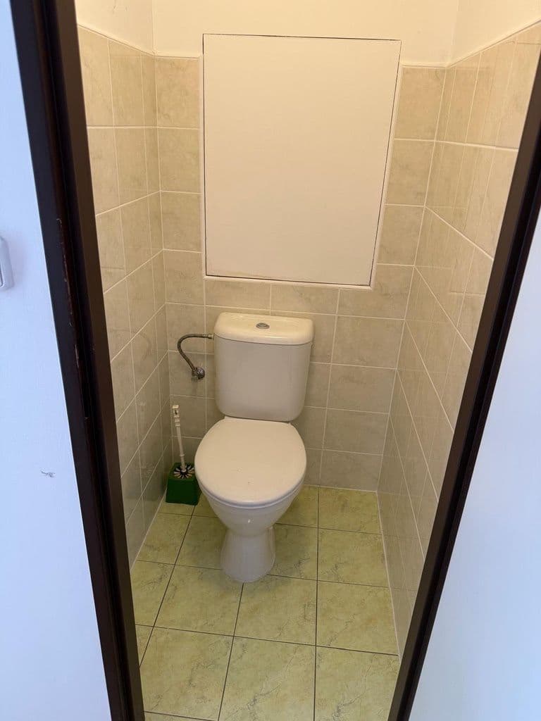Prodej bytu 3+1 73 m², Habrová, Praha, Praha Prodej bytu 3+1 73 m², Habrová, Praha, Praha